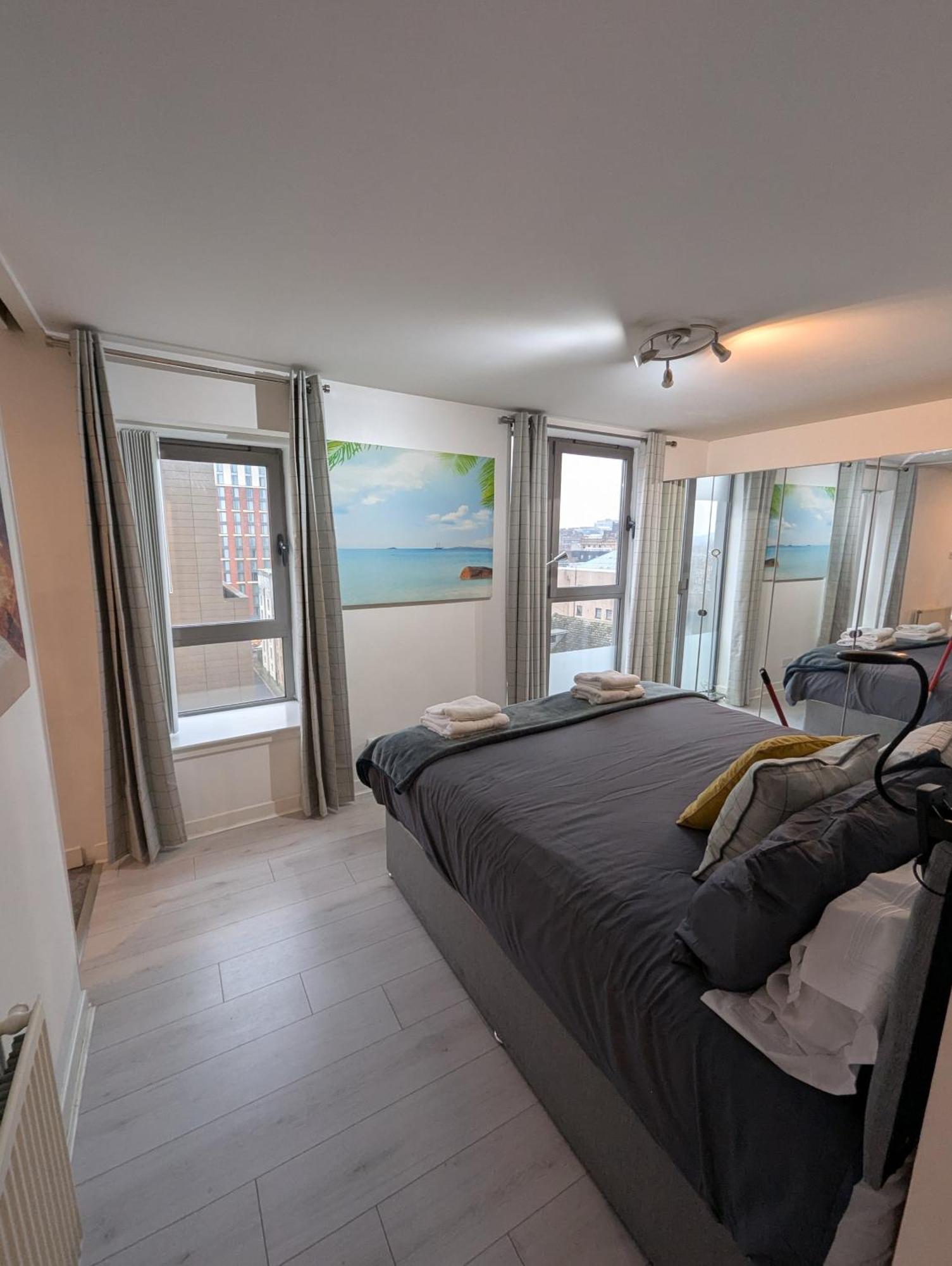 Glasgow City Centre Waterfront Apartment Eksteriør bilde